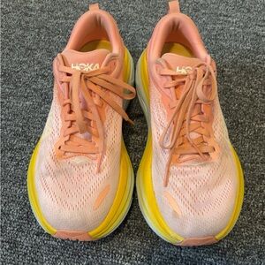 Hoka Bondi 8